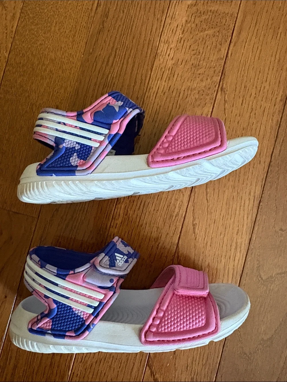 Kids Adidas sandals, 6T